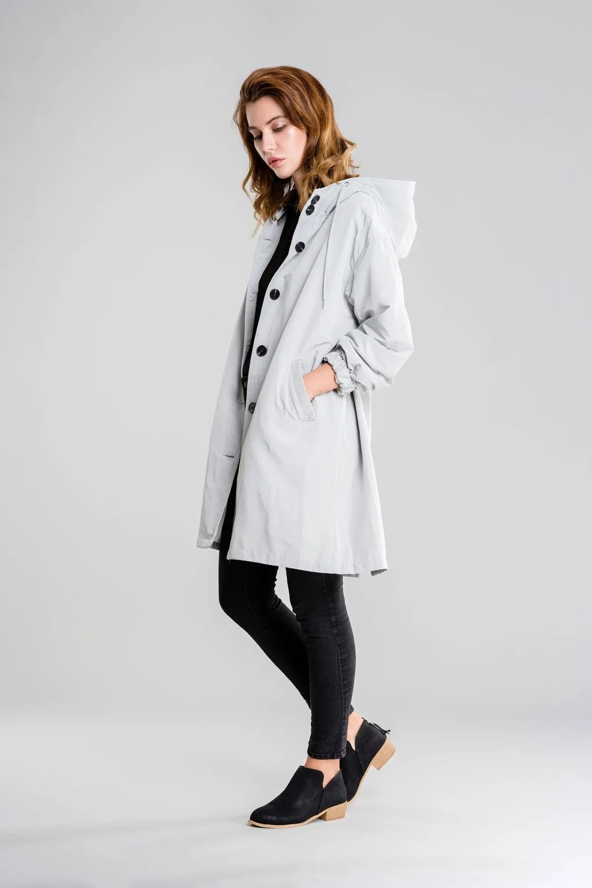 Stylish Waterproof Breathable Rain Jacket with Hood for Women | Perfect for Outdoor Activities